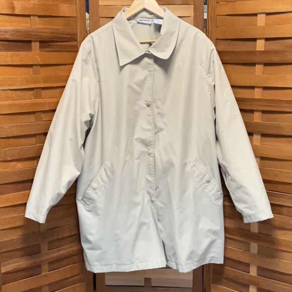 Blair Light Tan Cream Colored Coat Women XL Jacket Button Closure Polyester - Picture 1 of 7
